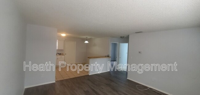 Photo - 1066 Indiana Ave Unit B