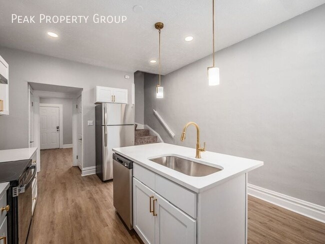 Building Photo - 1238 S Washington Ave