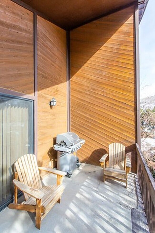 Photo - Redpine Chalet