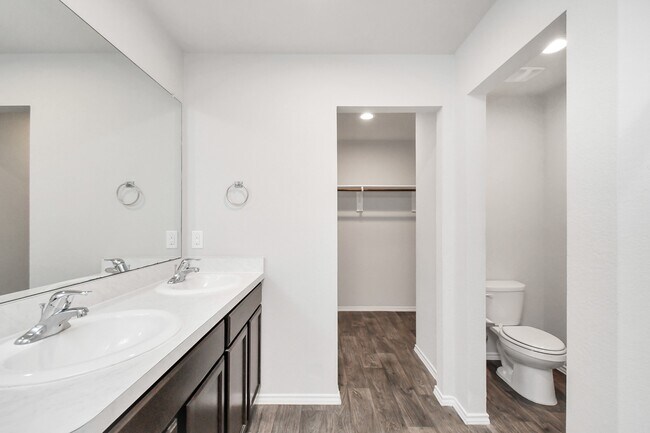Photo - 14063 Crystal Cave Ln