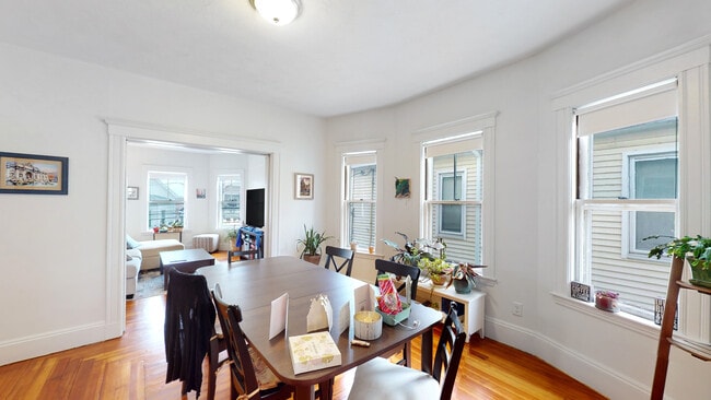 Photo - 70 Hudson St Unit 2