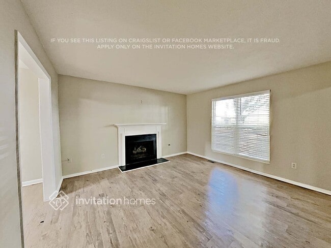 Photo - 888 Trace Cir NE