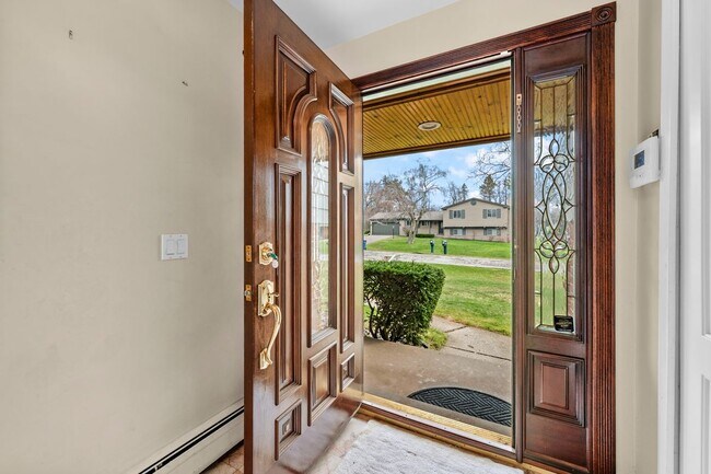 Photo - 2616 Douglas Dr