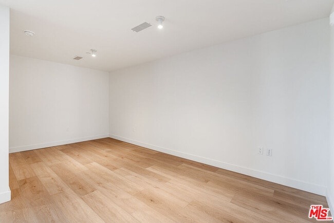 Photo - 3688 Overland Ave Unidad 202