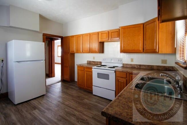 Photo - Spacious 4bd/2Ba Home