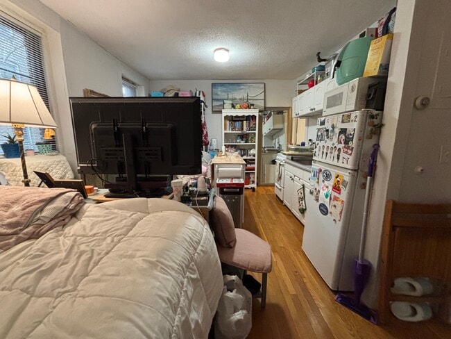 Photo - 43 Irving St