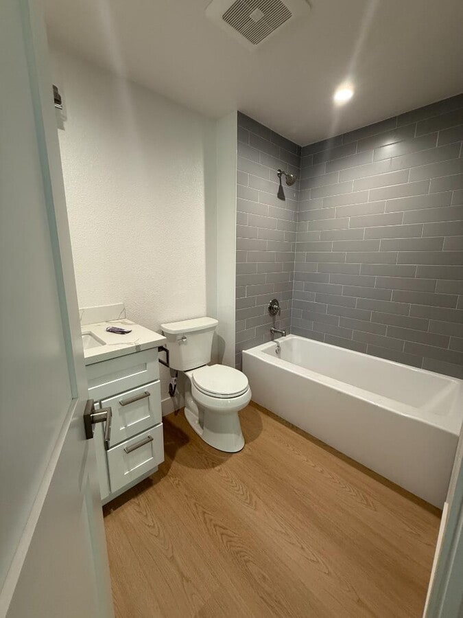 Photo - 1839 San Luis Rd Unidad 1 Rental