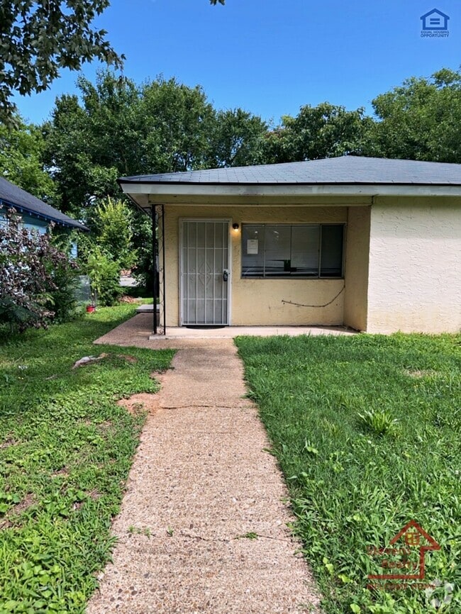 Building Photo - 3602 Dorris St Unit B Rental