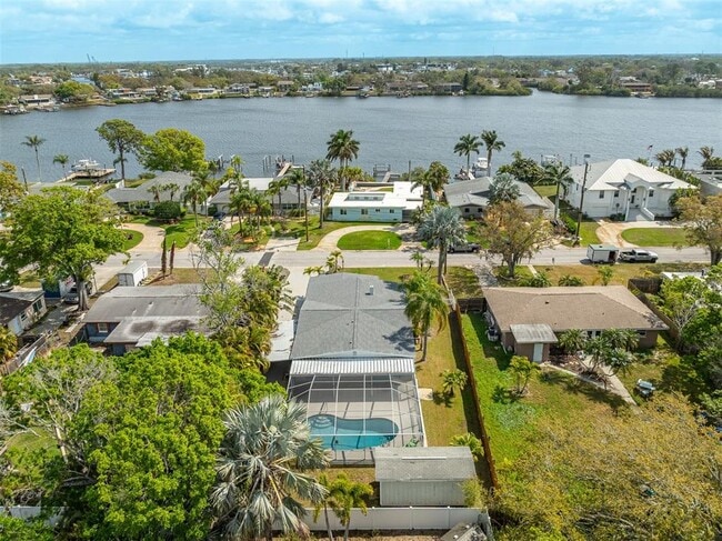 Photo - 711 Bayshore Dr