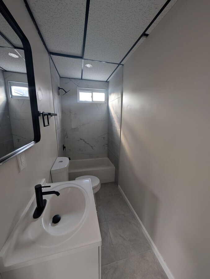 Photo - 195 Lehigh Ave Unit Apt 3