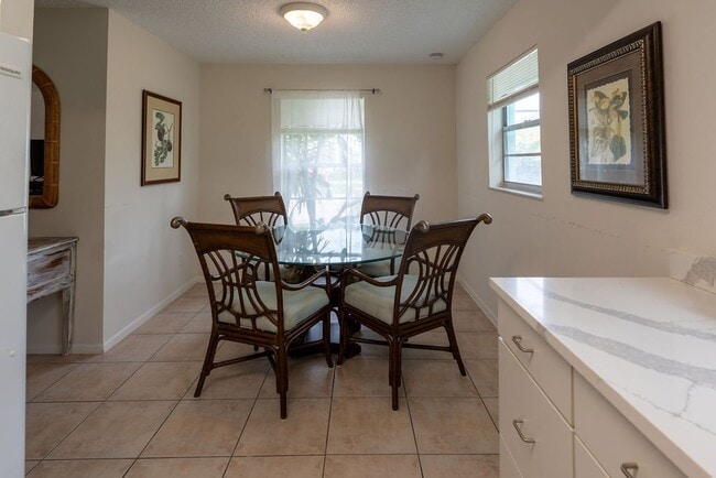 Photo - 8623-8623 SE Lyons Rd Unit 8615 Lyons Rd