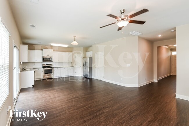 Photo - 9317 Sloan Forest Dr