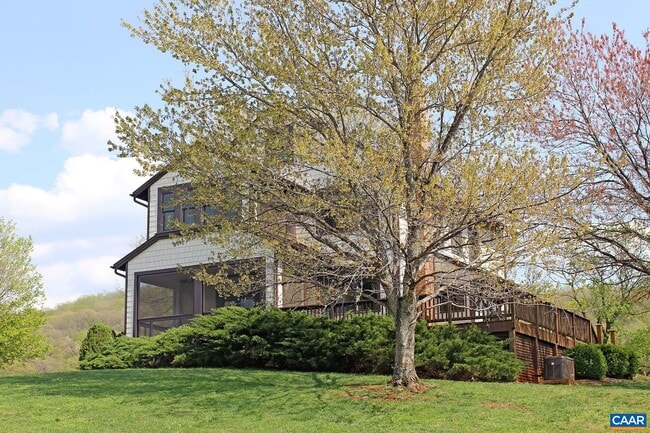 Photo - 4577 Stony Point Rd