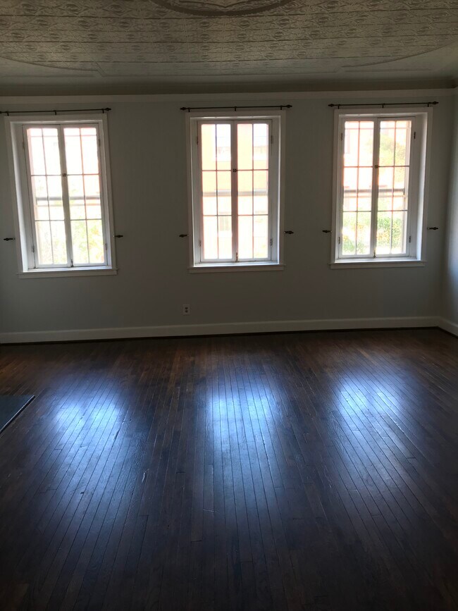 Family room with tons of natural light; Overlooks Calvert Street - 918 N. Calvert Street