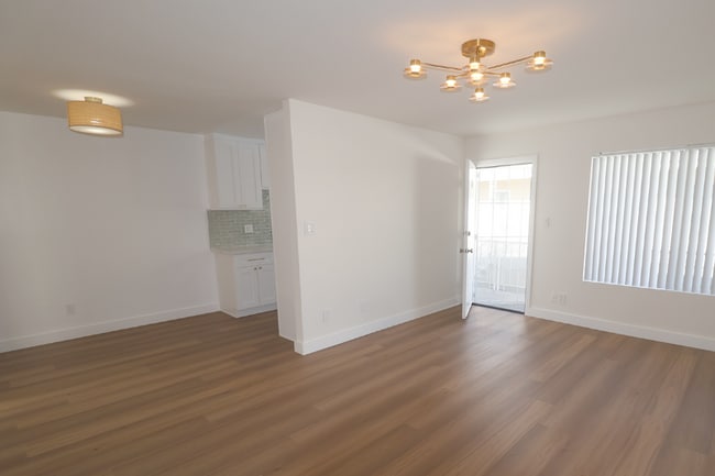 Photo - 5457 Laurel Canyon Blvd Unit 206