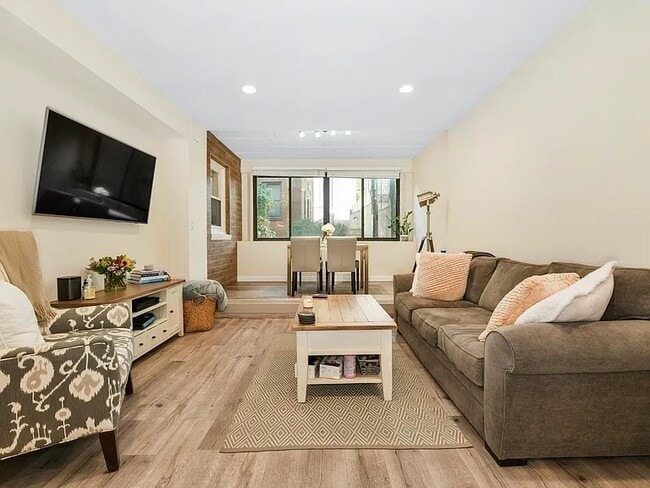 Photo - 18 Juniper St Unit 47