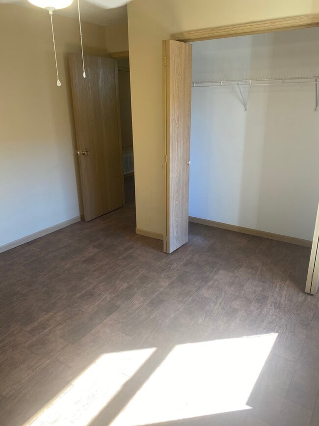 Photo - 730 N Daisy Ln