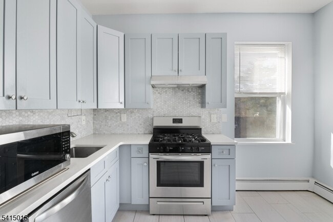 Photo - 150 E Main St Unidad 2