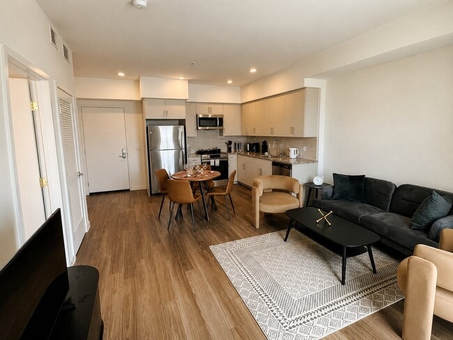Photo - 18900 Parthenia St Unit 105