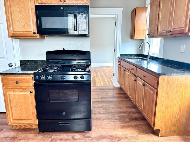 14 Chase Ln Unit 5