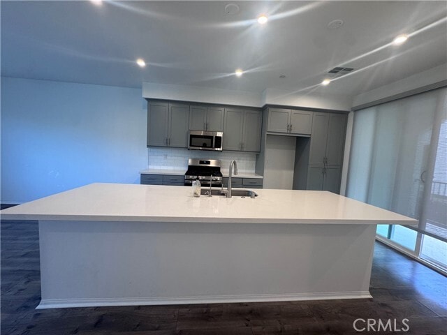 Photo - 8141 Garden Park St