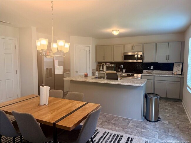 Photo - 158 Craftsman Ct