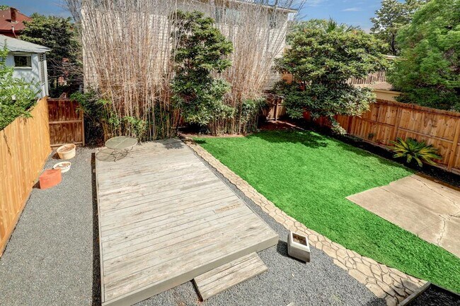 516 Colquitt St Unit 1