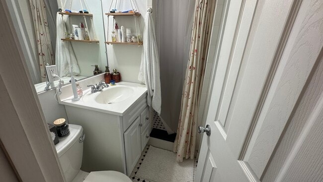 Photo - 142 Hemenway St