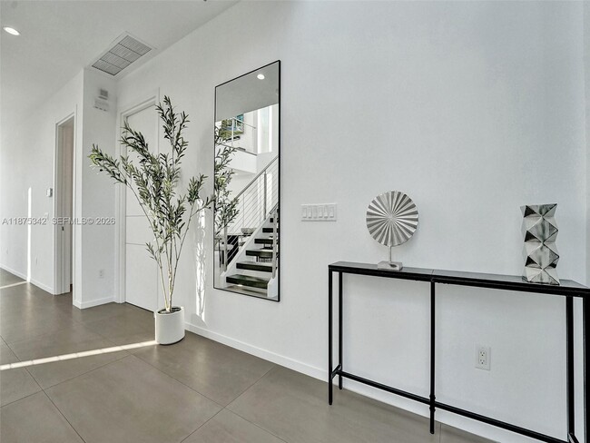 Photo - 2217 NE 17th Terrace