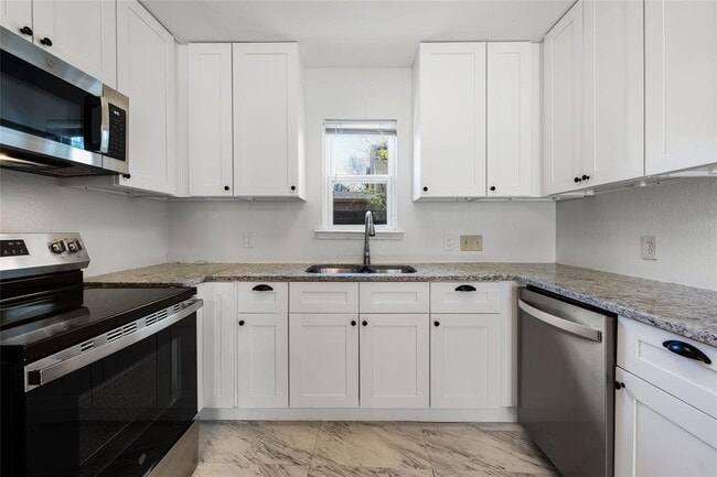 Photo - 1116 Ebert Ave