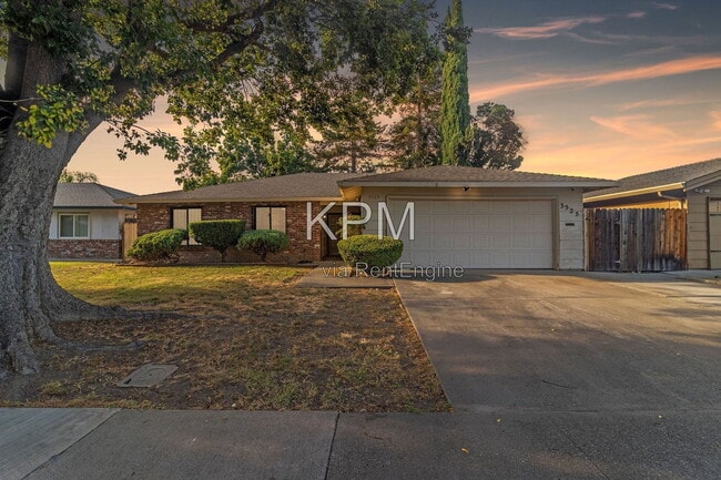 Photo - 3525 Mill Springs Dr