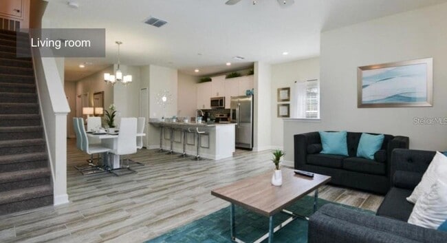 1592 Slice Wy