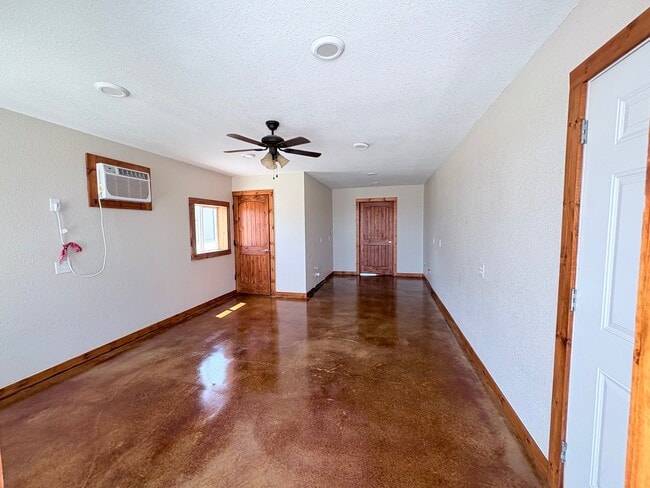 Photo - 3980 Old Lorena Rd