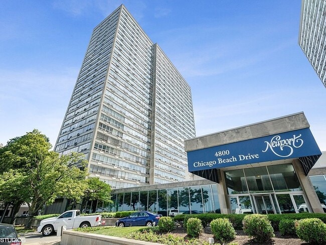 Building Photo - 4800 S Chicago Beach Dr Rental
