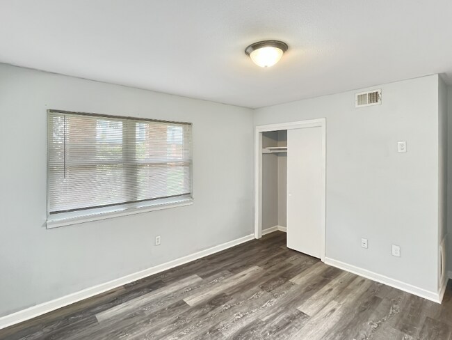 Photo - 4510 Papania Dr