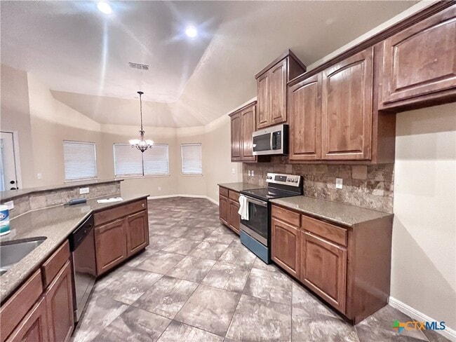 Building Photo - 2213 Garden Gate Cir Rental