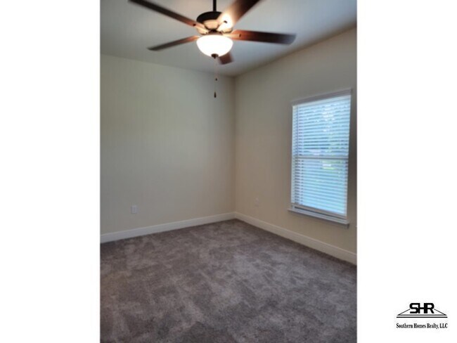 Photo - 5061 Peach Dr