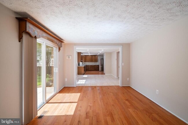 Photo - 1103 Burwick Dr