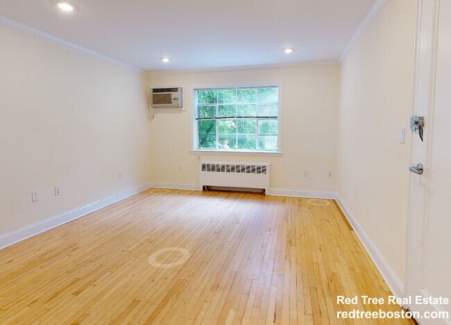 Photo - 81 Saint Paul St