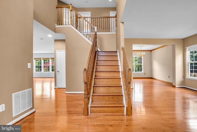 Photo - 8142 Tenbrook Dr