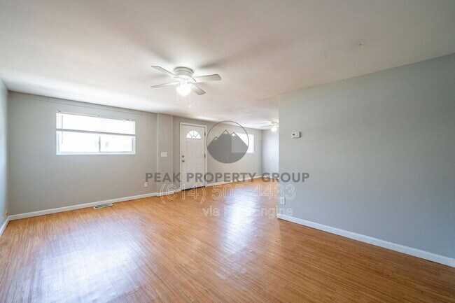 Photo - 511 Elsmere St