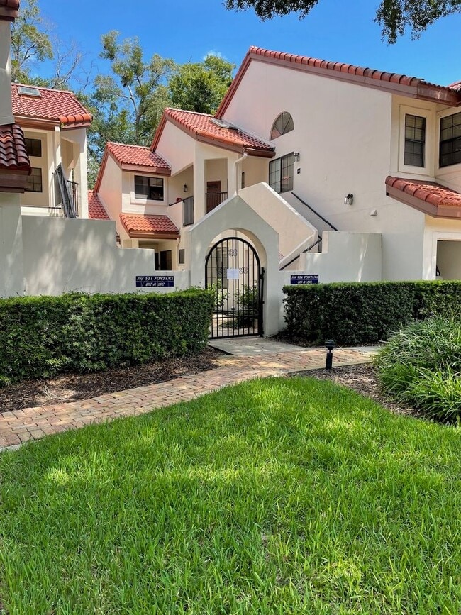 Building Photo - 546 Via Fontana Dr