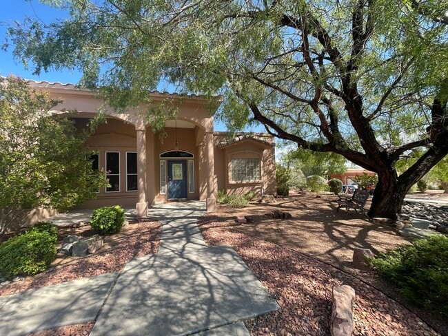 Photo - Gorgeous Home in Sonoma Ranch off Golf Club Rd!