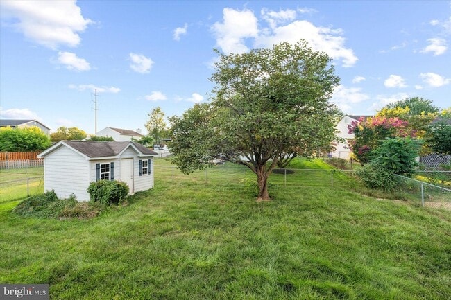 841 Briar Ct
