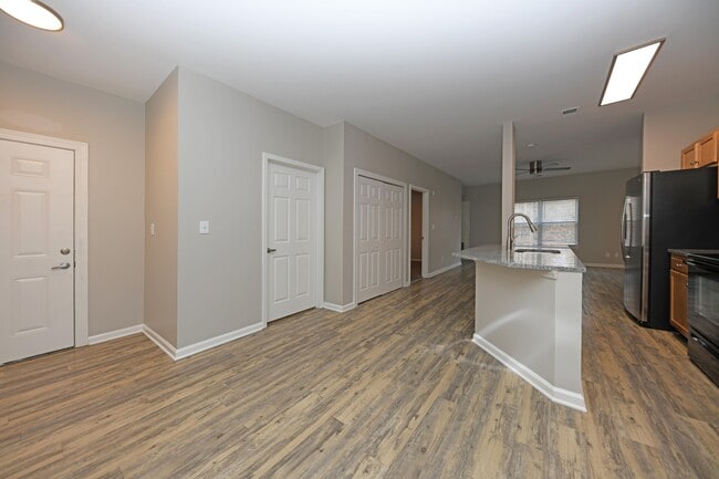 Building Photo - Grinstead Rental