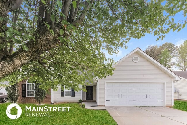 Photo - 1725 Clooney Ln