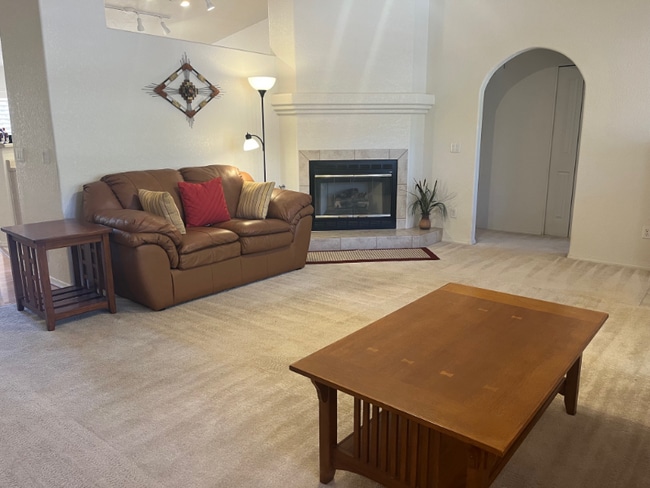 Photo - 955 Lee Mountain Rd