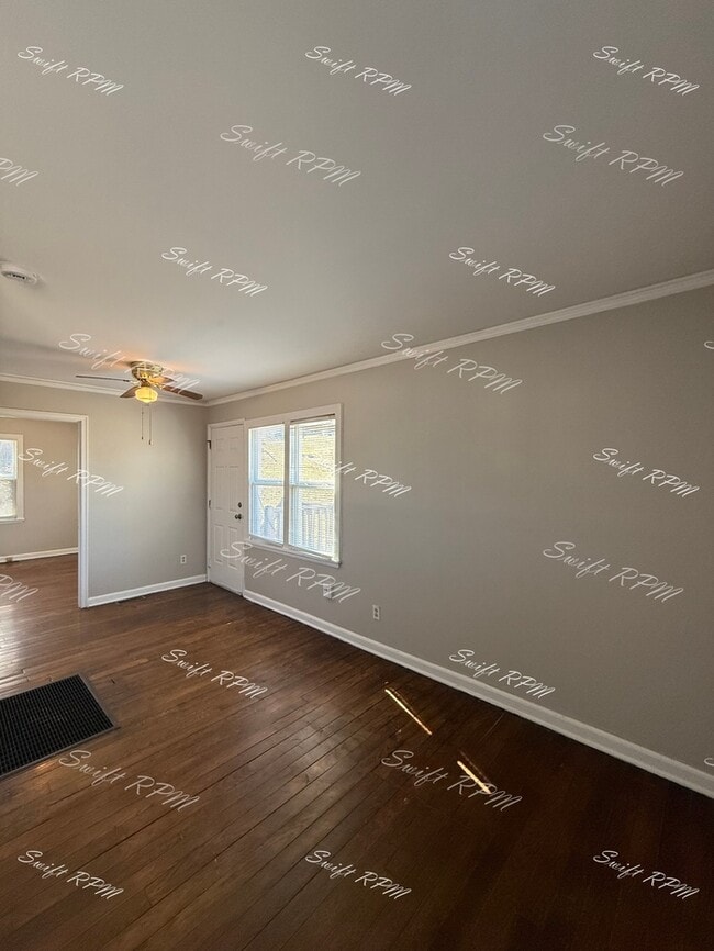 Photo - 1147 Oakland Ave