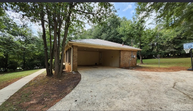 Photo - 260 Gentry Dr