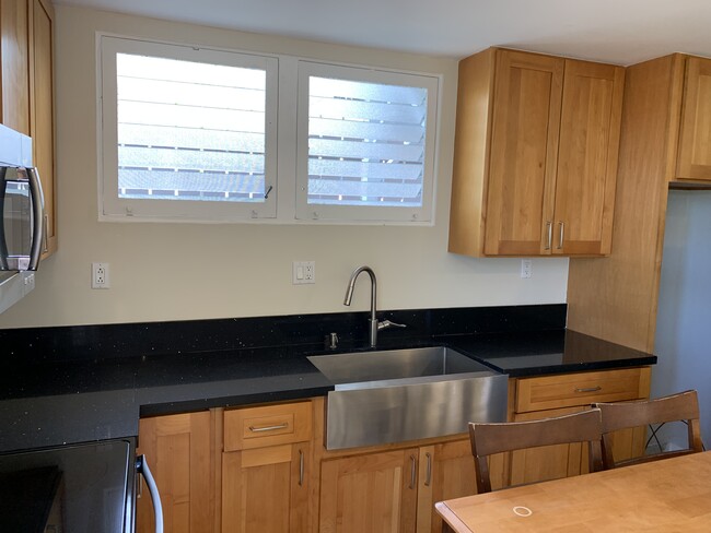 Photo - 2349 Palolo Ave